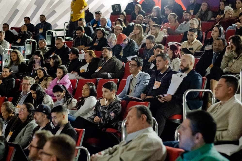 Comunique 2024: confira os melhores momentos do primeiro dia de congresso