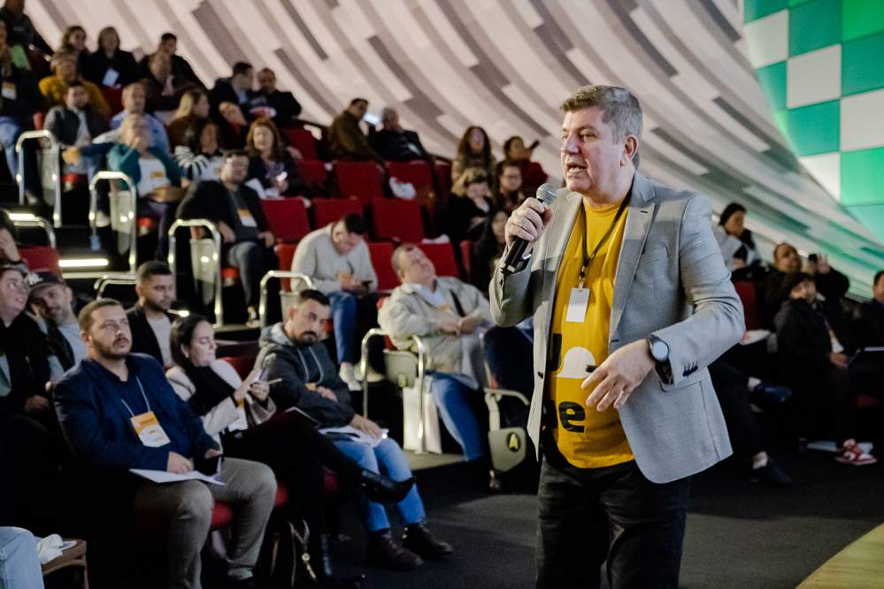 Comunique 2024: confira os melhores momentos do primeiro dia de congresso