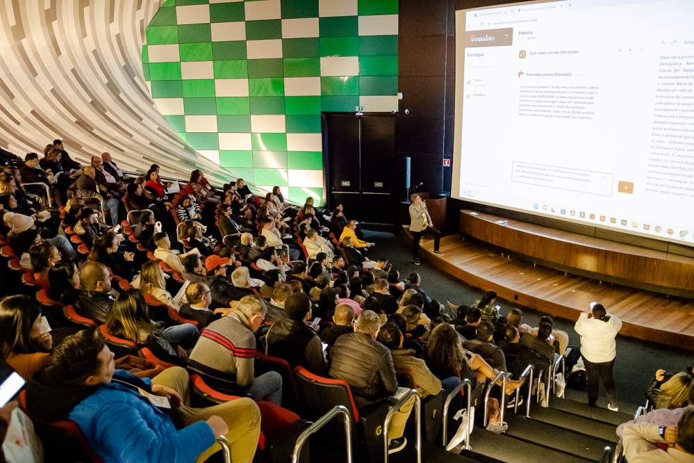 Comunique 2024: confira os melhores momentos do primeiro dia de congresso
