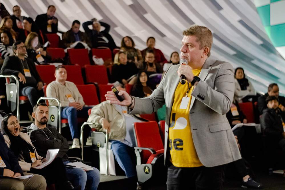 Comunique 2024: confira os melhores momentos do primeiro dia de congresso