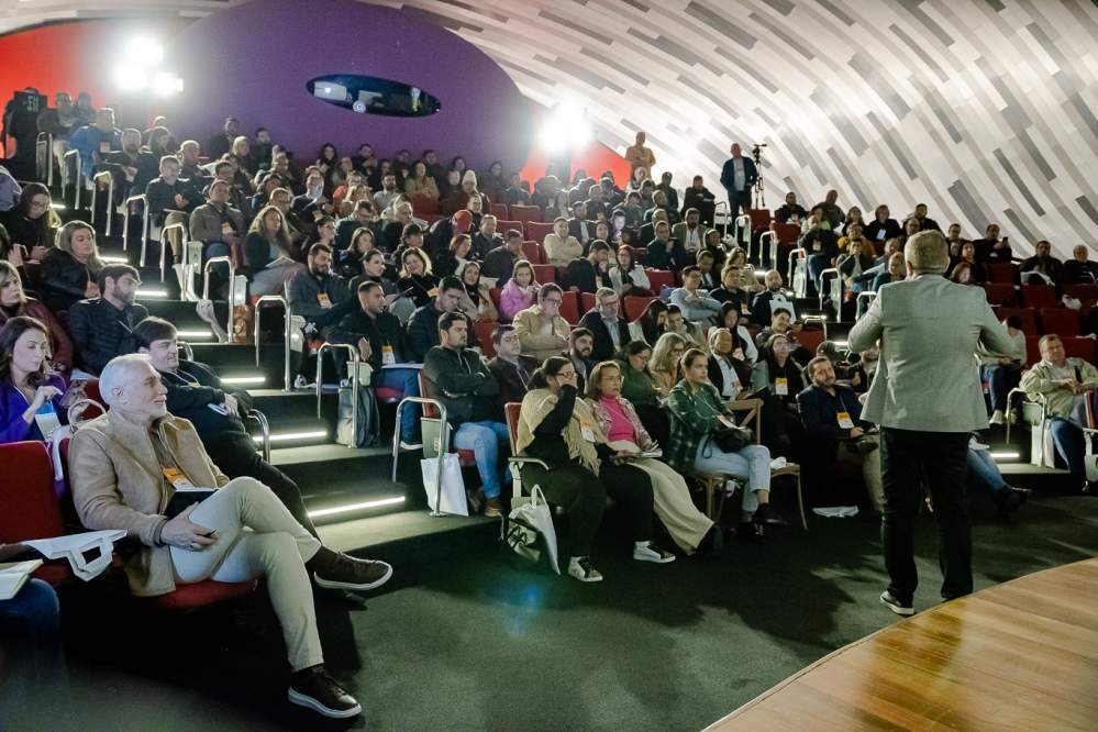 Comunique 2024: confira os melhores momentos do primeiro dia de congresso